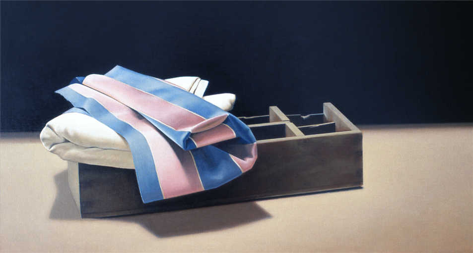Wim Blom - Folded cloth on segmented box 1986 oil on vanvas 38x60 cm
